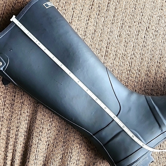 NEW WindRiver Insulated black rain boots with adjustable calf strap - Picture 7 of 8